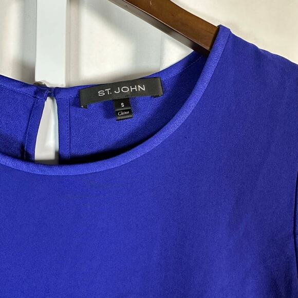 St. John‎ Liquid Satin Sleeveless Shell Tank Blue S Quiet Luxury Minimalist Chic - Picture 2 of 9